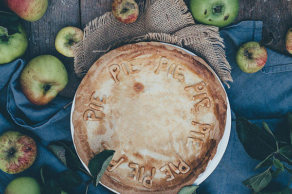 Autumn Apple Pie 